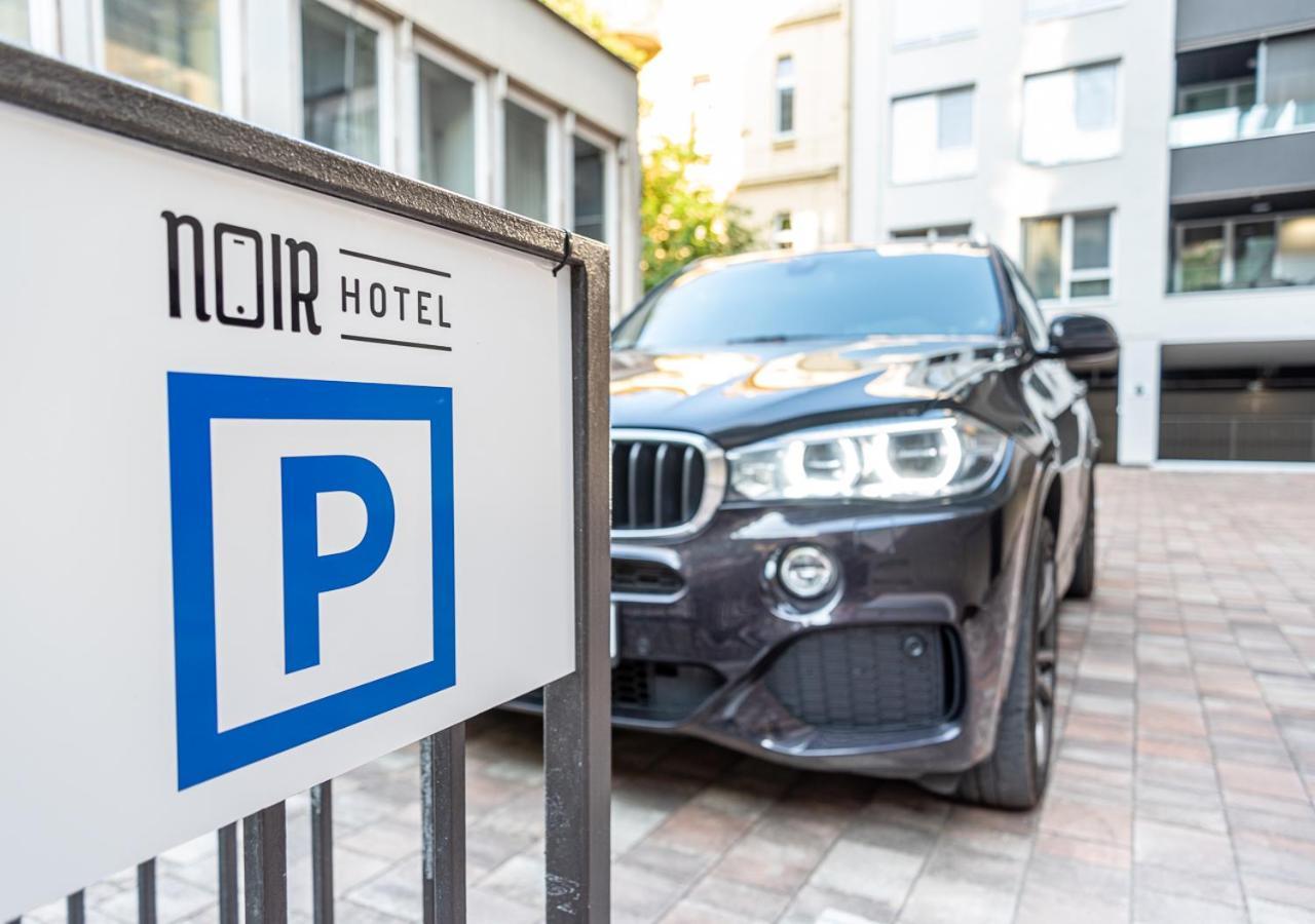 Noir Hotel - Smart Hotel Szeged Extérieur photo